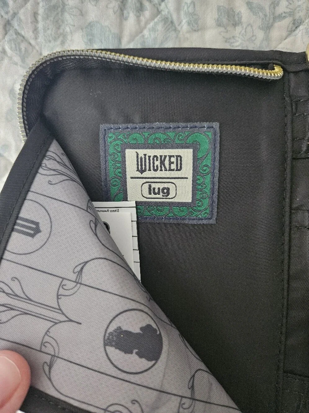 lug wrist wallet front